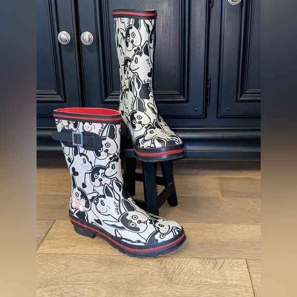 Bob's by Sketchers US size 8. Stylish Women's Black and Red Rain Boots - Picture 1 of 5